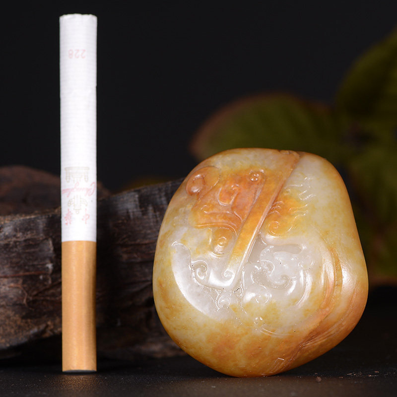 【霸气独籽】省级大师王哲作品和田玉虎面挂件 42.28g 虎面