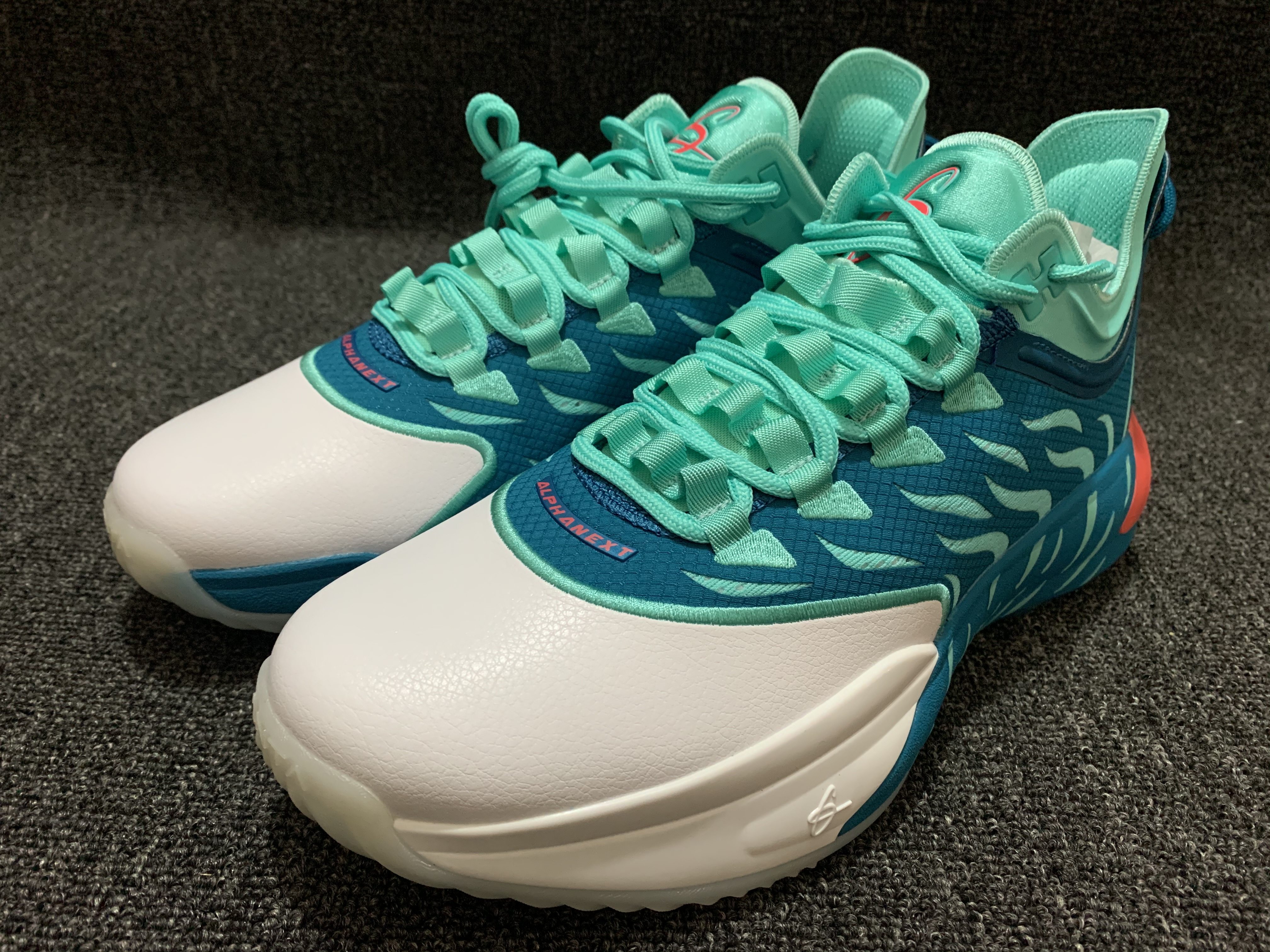 一折安踏kt3汤普森男篮球鞋3代 低帮