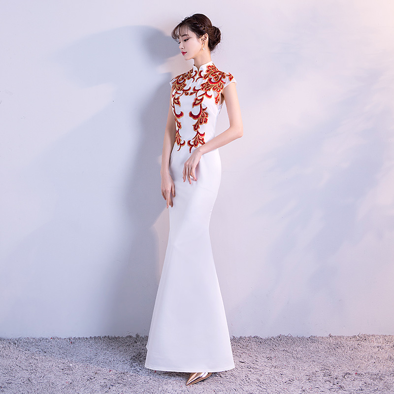 白色晚礼服女2019新款中式宴会改良旗袍优雅鱼尾裙长款年会连衣裙在类目 女装/女士精品, 婚纱/旗袍/礼服, 礼服/晚装中 - 来自Buy2taobao.com提供专业的淘宝代购服务