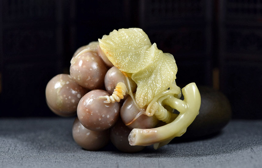【直供】寿山石宴 善伯尾石《葡萄》摆件 雕工精细逼真