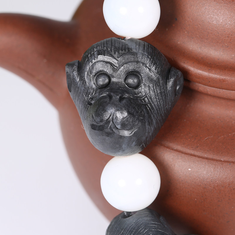 燋金烁石收藏保值美玉盛宴专场  【佩戴系列】和田玉墨玉灵猴手链68.