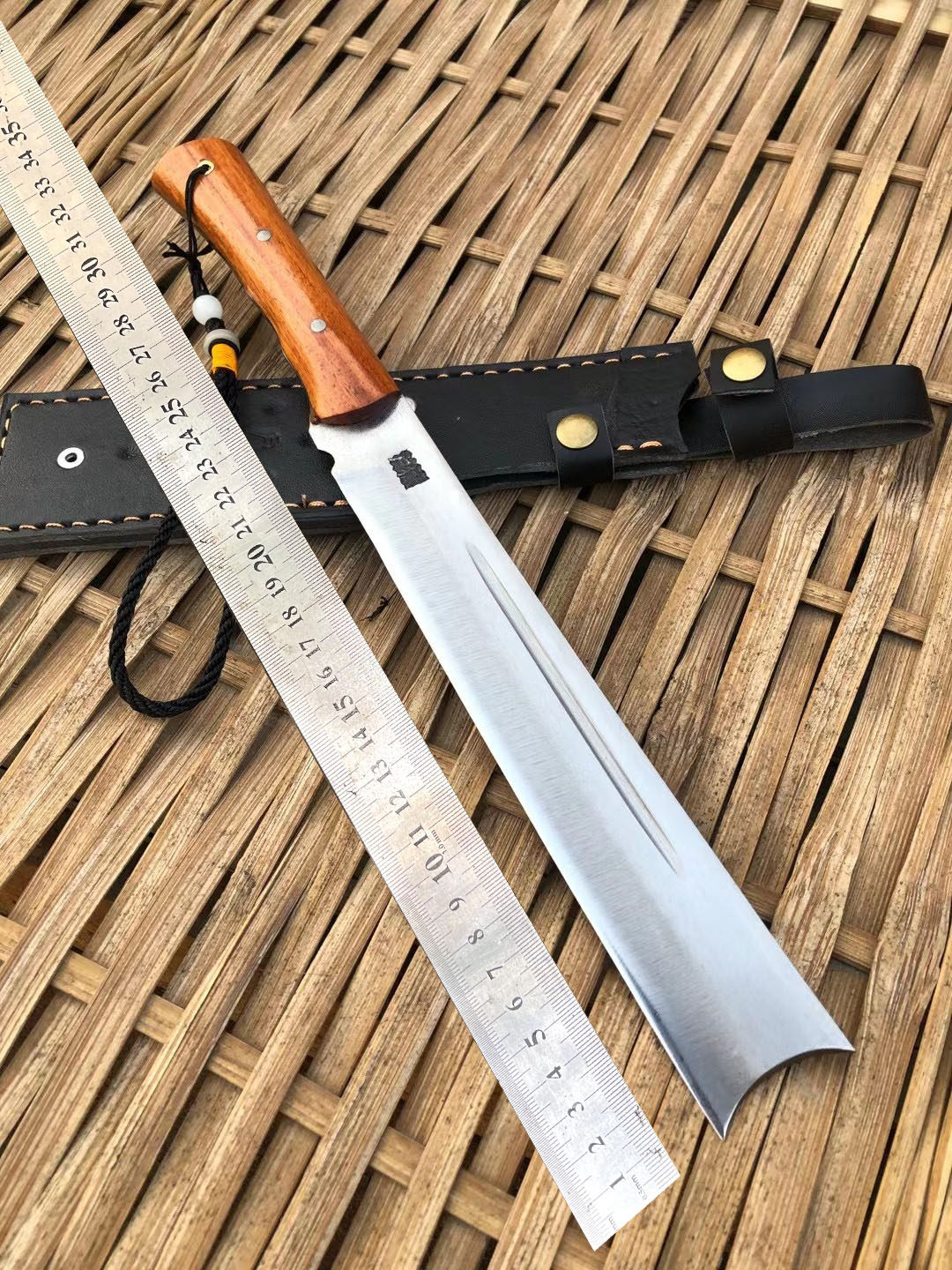 户撒阿昌族刀大马革士刀户外加长大号开路大砍开山砍刃砍柴斩骨刀