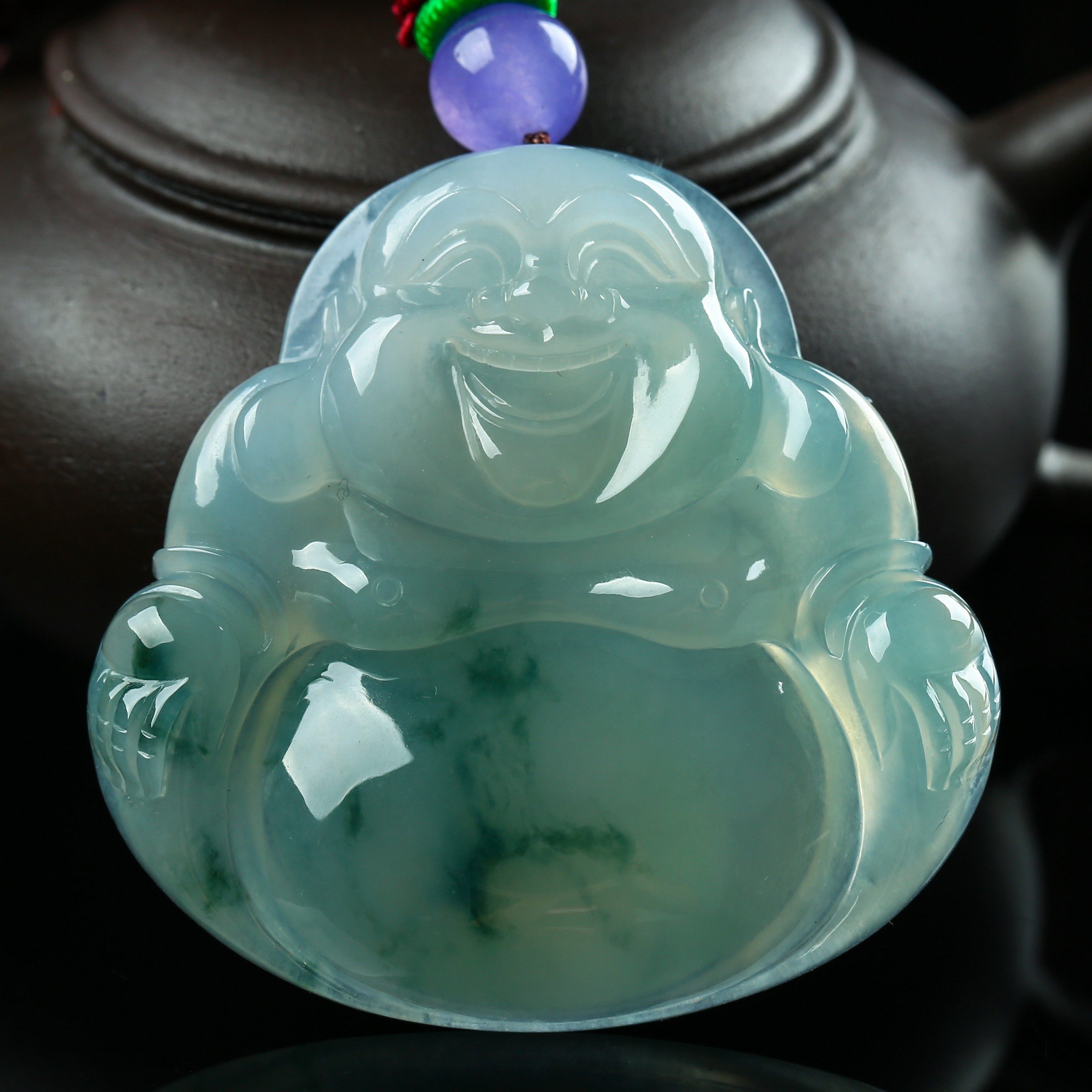 天然缅甸a货翡翠精雕饱满佛公吊坠24.90克(挂绳含玛瑙配珠)