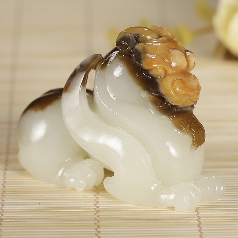 【省级玉雕大师】闫小波 和田玉白玉 麒麟 挂件 70.12g