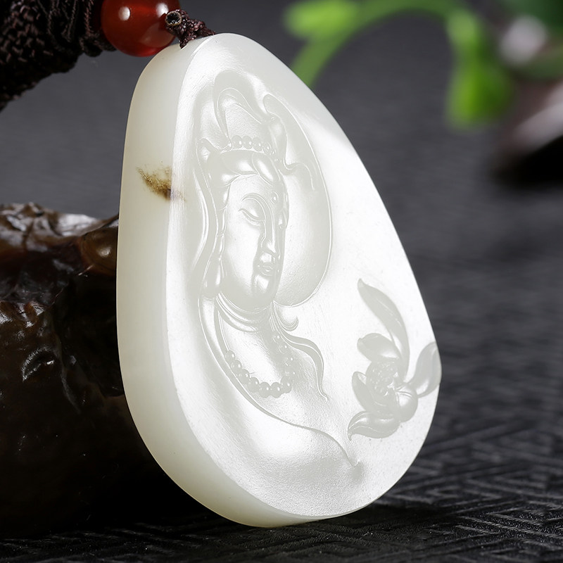 细密均匀 油性佳【侧脸观音】和田玉羊脂玉观音挂件 37.78克