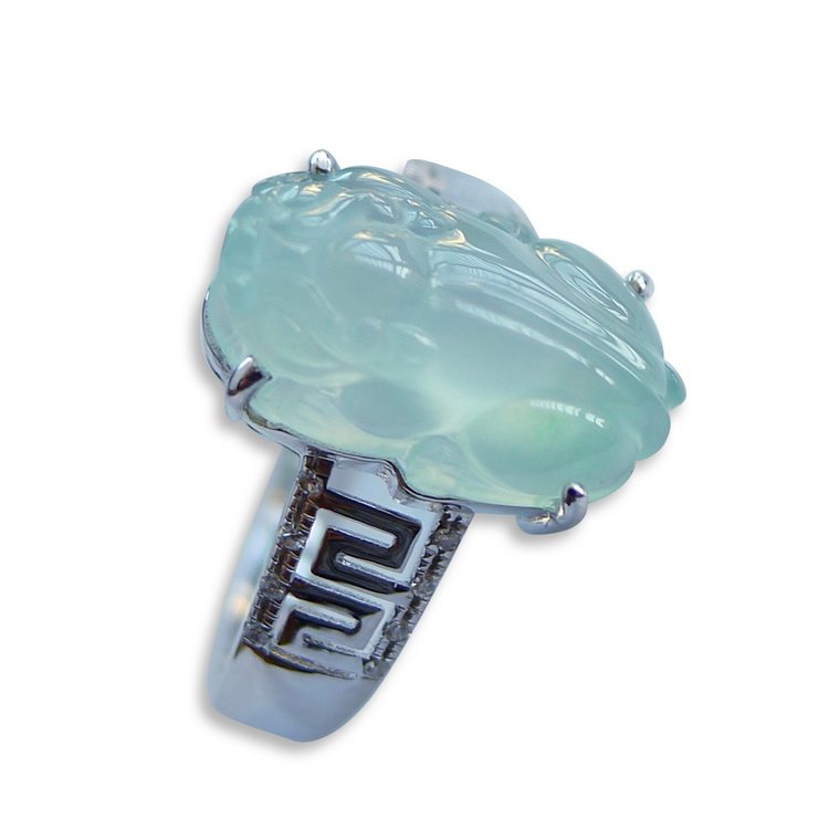 18k金伴钻镶嵌 高冰种缅甸翡翠a货招财貔貅戒指16.mm总3.07克