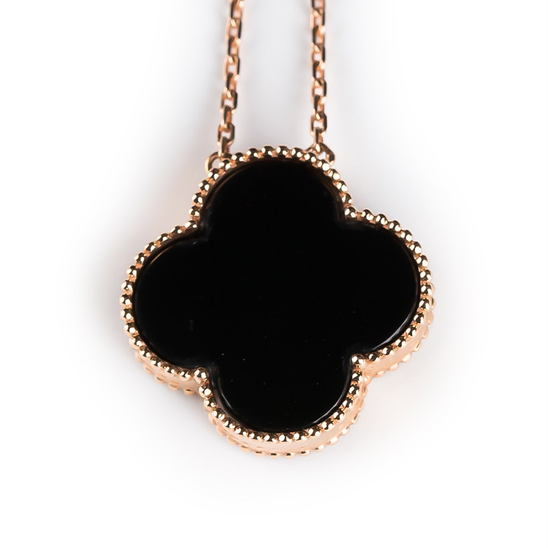 18k金镶嵌冰种墨翠四叶草吊坠含18k锁骨链 4.30g