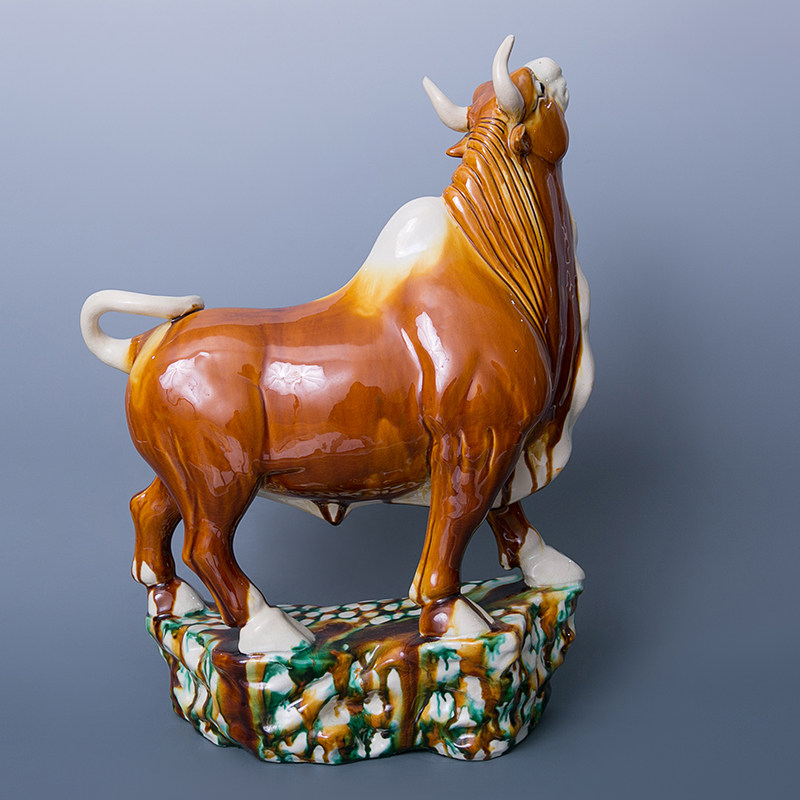 唐三彩国家级非遗传承人高水旺 牛气冲天