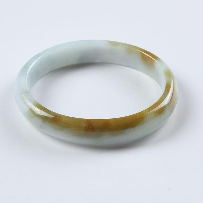 糯种素底飘黄翡细条贵妃镯52克