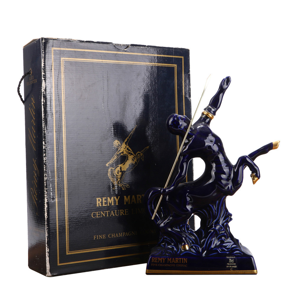 30/70年代末人头马标枪瓷瓶干邑白兰地40度700ml老洋酒收藏