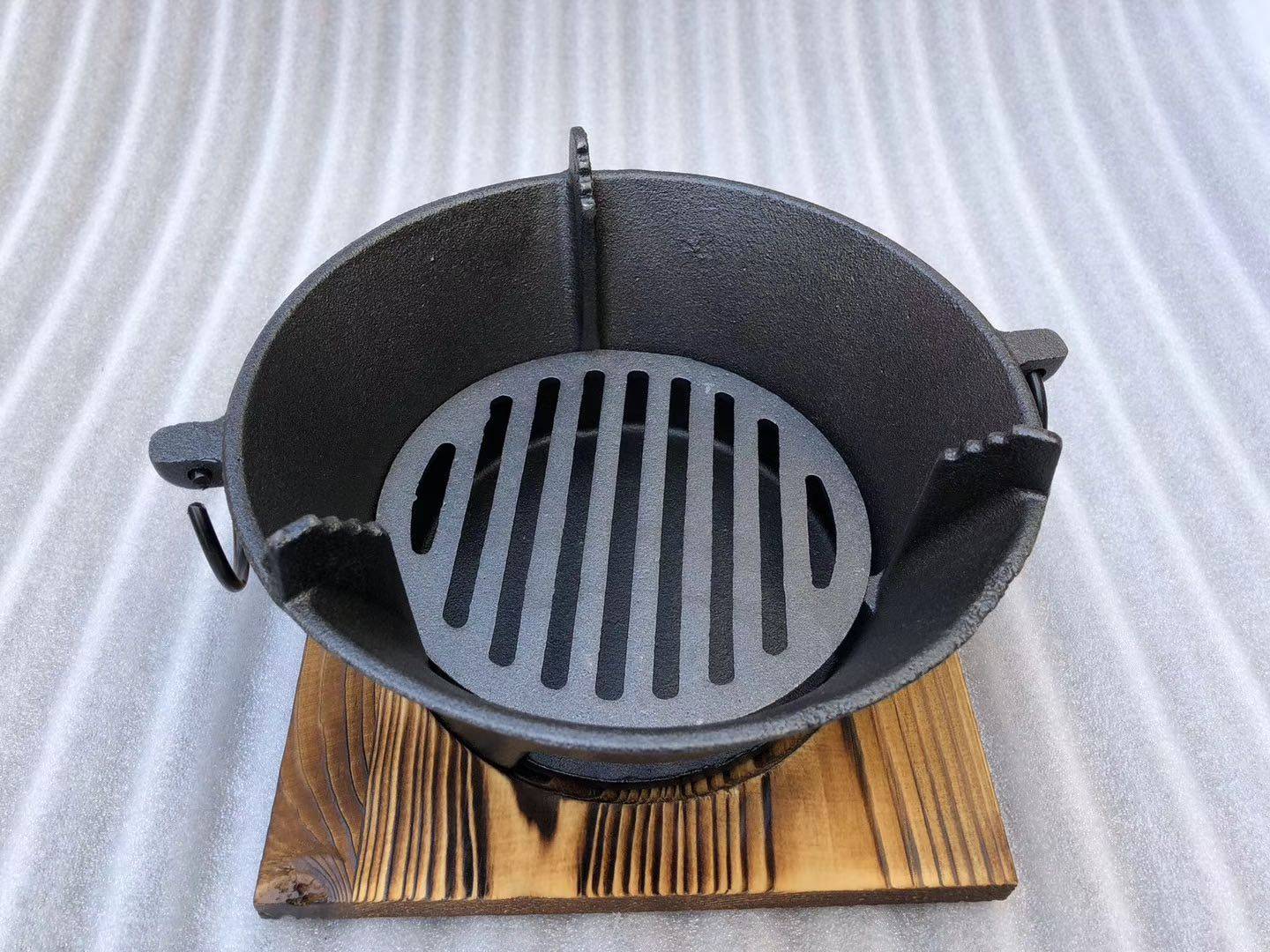 特大号25cm铸铁炭炉生铁炉子炭烧烤炉火锅家庭烧烤炉