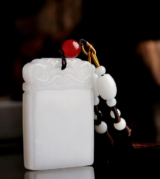 新疆和田羊脂白玉平安牌吊牌无事牌玉牌挂件男款玉吊坠项坠链