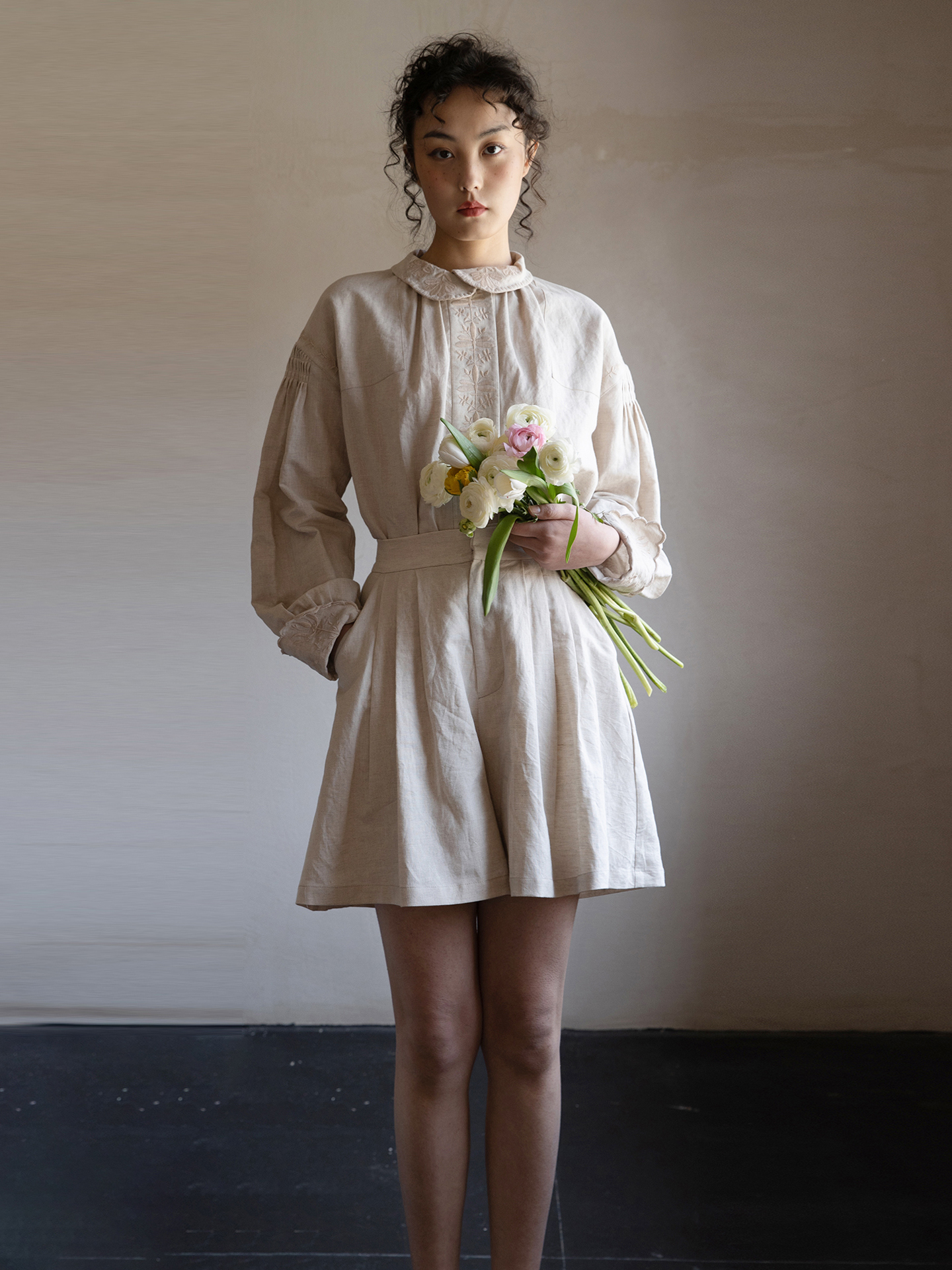 藤蔓刺绣 英伦田园风 亚麻棉套装 | 复古短款上衣折叠碎褶裙裤