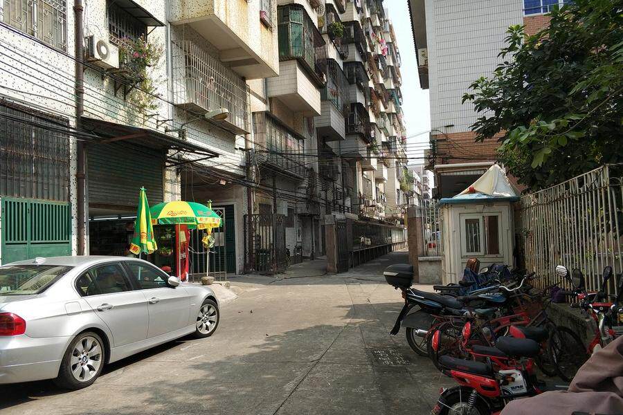 【第一次拍卖】佛山市三水区西南街道人民四路1号9号单车房