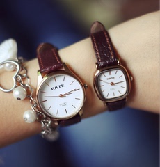 韩国学生手表复古森女系皮带腕表男女情侣手表腕表手表包邮