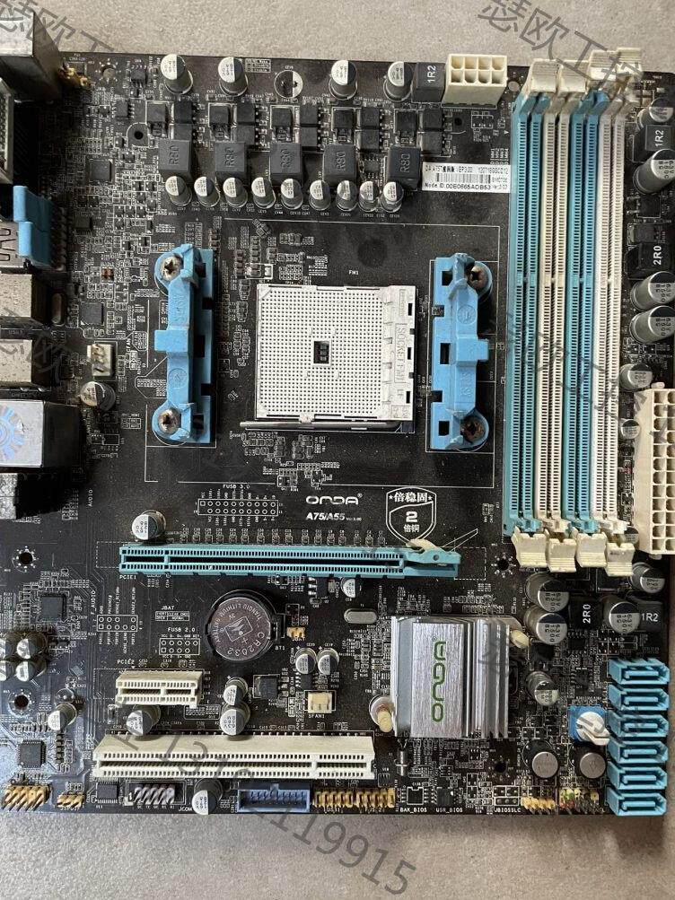 售:昂达a75/a55  fm1主板,支持无拆无修,测试没有任何