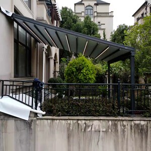 重庆折叠电动天幕雨棚遮阳棚伸缩式户外庭院阳台花园别墅铝合金