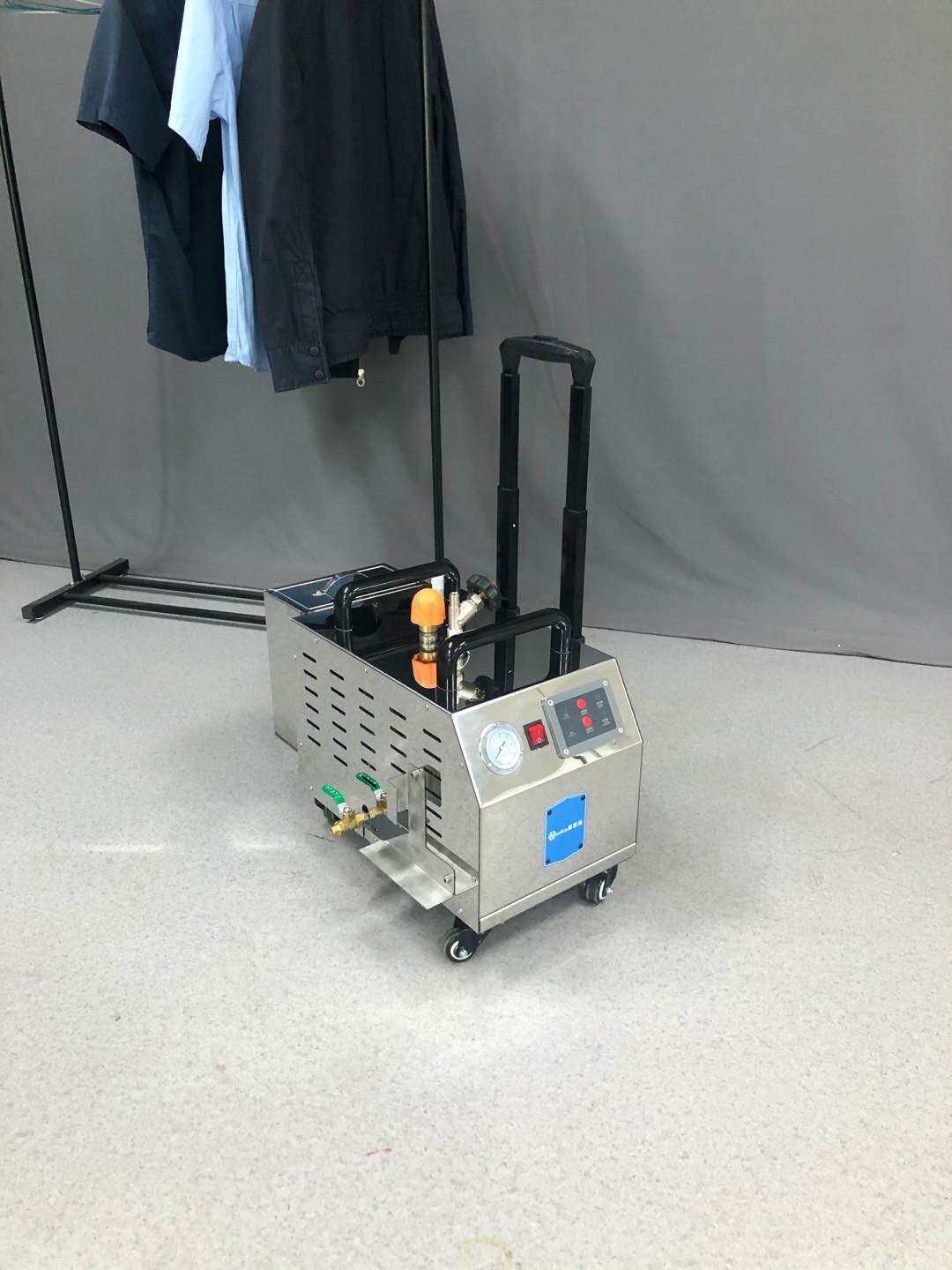 家用工业用压力加热蒸汽锅炉挂式熨衣机带挂烫机喷头电熨斗