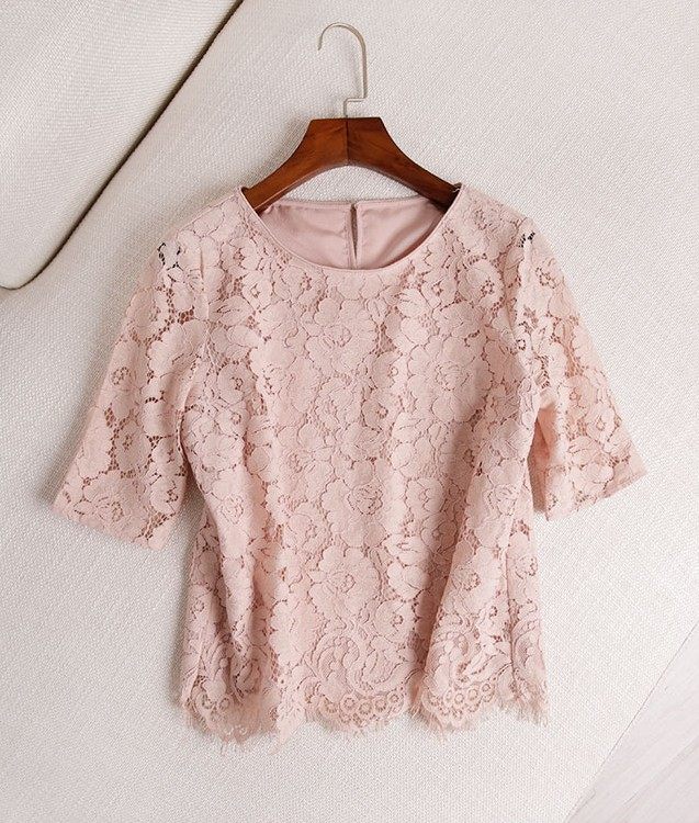 日系镂空花朵蕾丝下摆流苏小宽松圆领蕾丝衫短袖套头罩衫夏女上衣