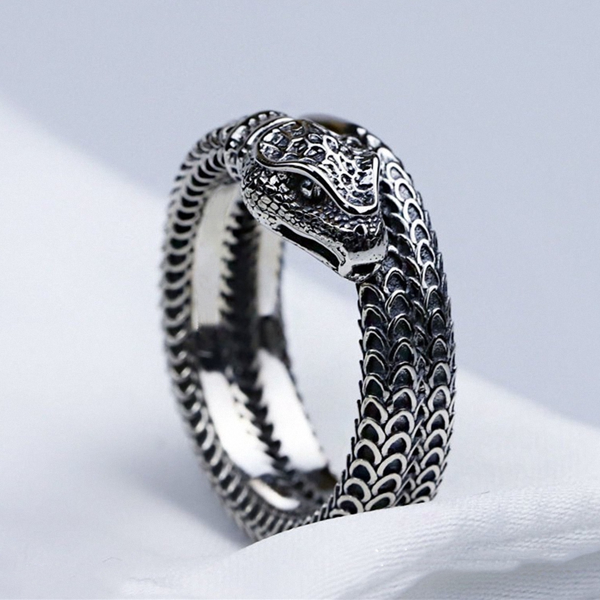 食指戒指男霸气