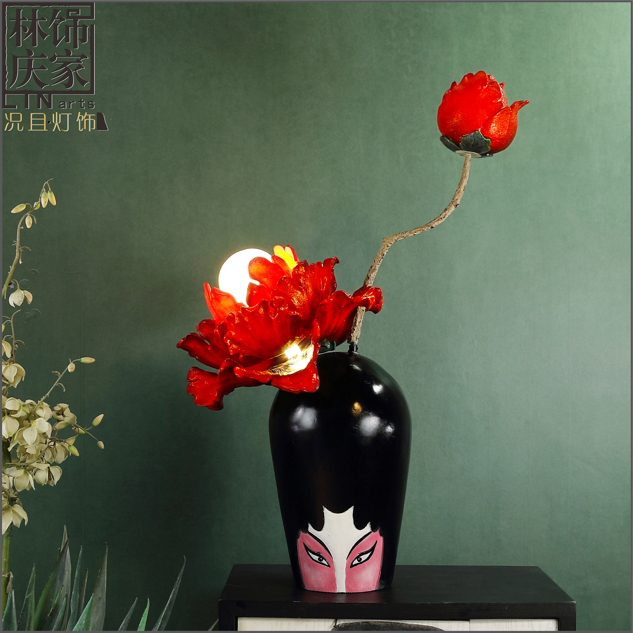 新中式个性手绘京剧脸谱装饰灯红牡丹古典树脂灯和府捞面桌面台灯