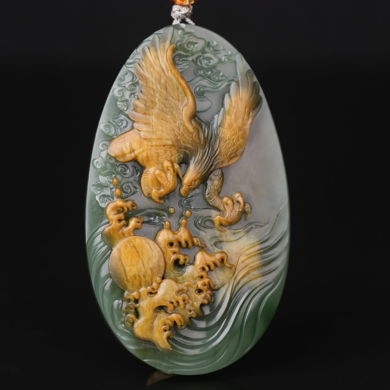 【即刻拍】中国玉雕大师张红哲 和田碧玉 大展宏图把件195g