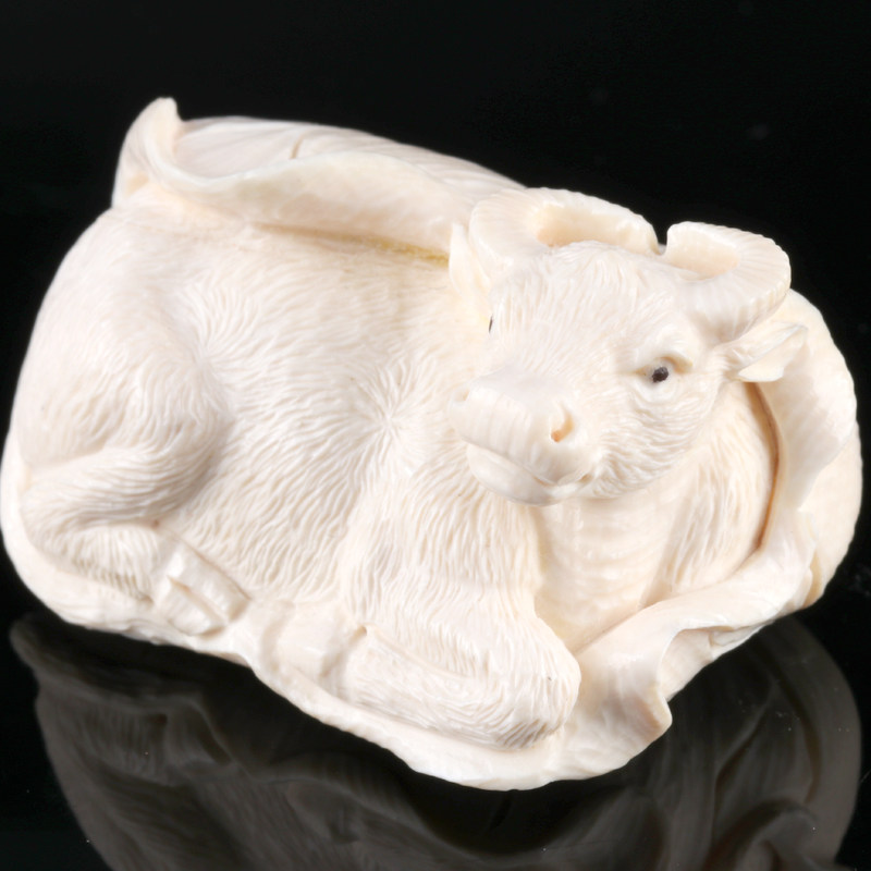51.74克【立体雕刻生肖牛】猛犸象牙摆件 佛法加持