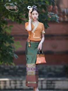 云南旅游穿搭夏季傣族女短袖上衣织布筒裙套装气质修身民族风服装