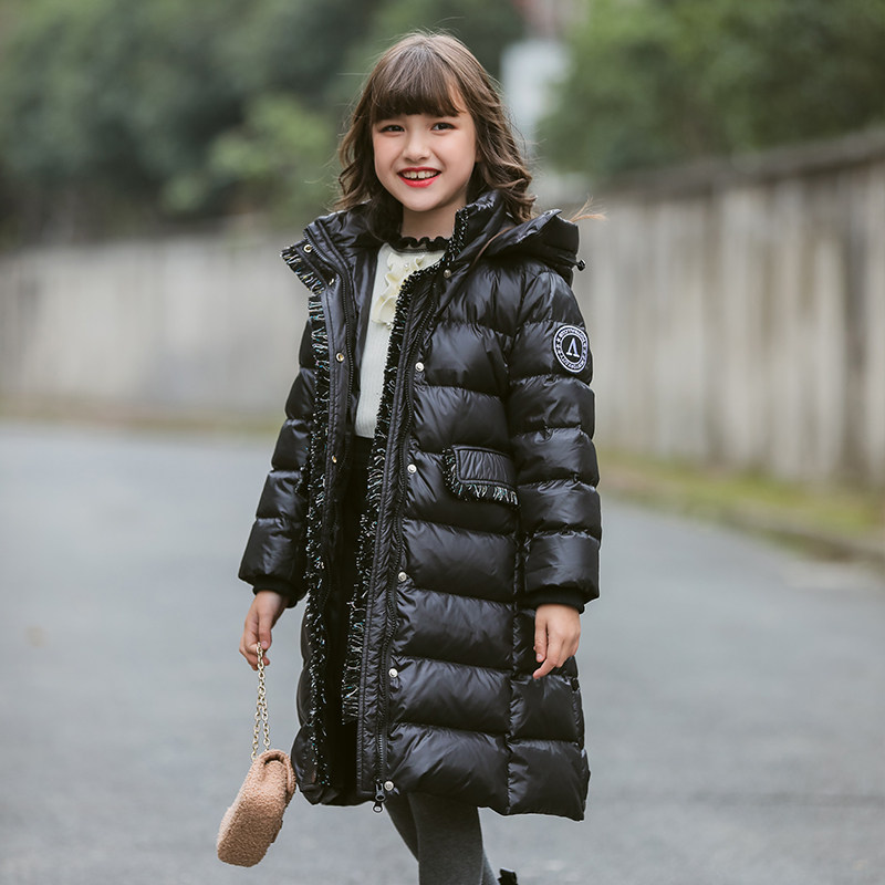 女童黑色中长款羽绒服2021年新款韩版洋气儿童女大童加厚亮面外套