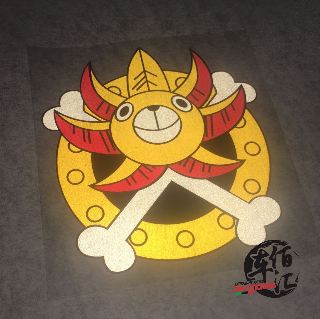 一折汽车贴纸海贼_汽车贴纸海贼王 阳光万里号 桑尼号四色 反光车贴