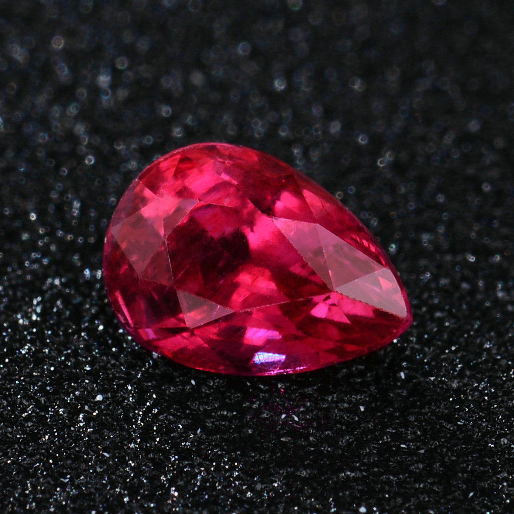 1.01克拉 天然莫桑比克无烧红宝石 裸石戒面 火彩好店铺保修0555