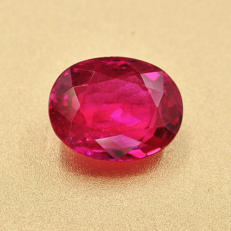 1.40克拉 天然红宝石 裸石戒面 火彩好 可镶嵌款式