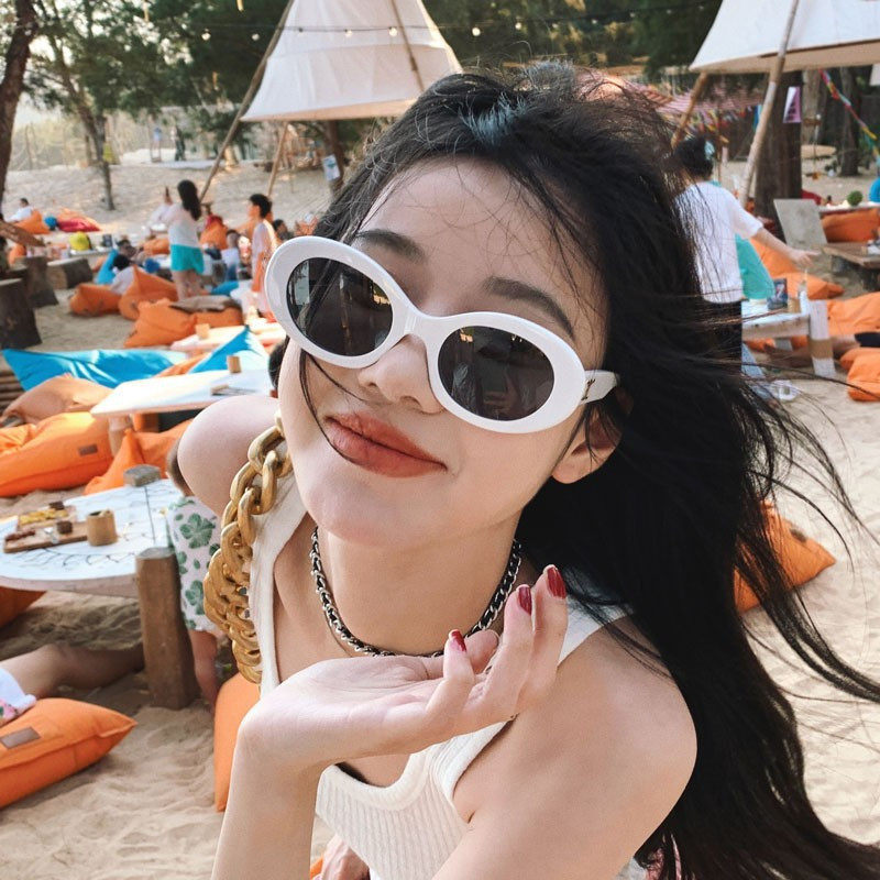 2022新款个性白色猫眼复古太阳镜女高级感ins欧美太阳眼镜网红款