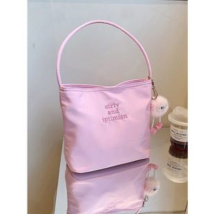 尼龙手提包女小众独特小包包粉色设计感2023新款小清新夏季腋下包