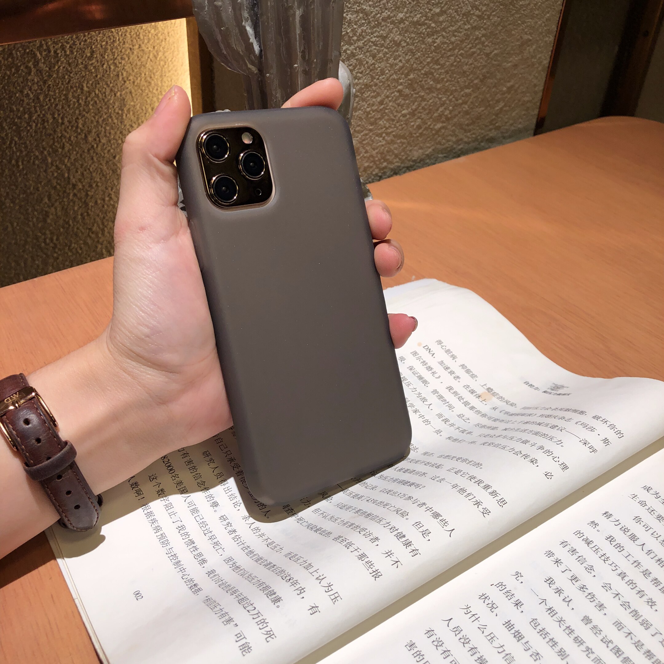 简约黑色iphone11手机壳适用苹果xr/7plus/promax透明xsmax软壳8p