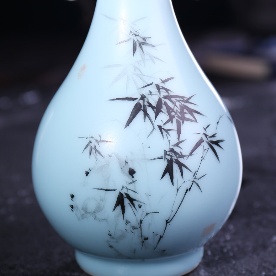 【工诚逸品】《墨竹》新彩瓷瓶