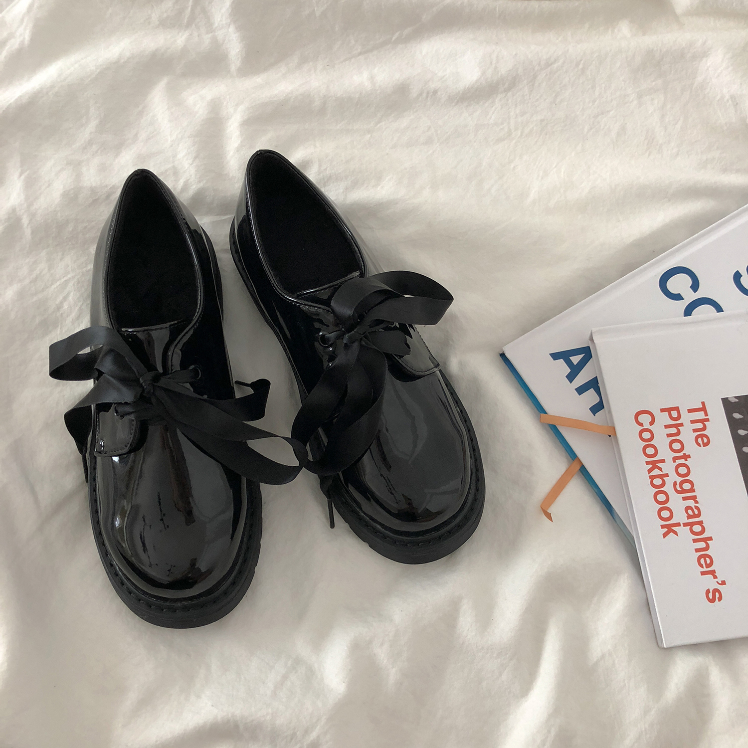 the republic of korea ins- recommend Plush Versatile black Patent leather silk ribbon Significantly higher Show thin chic Famous leather shoesin the Women's Shoes, Low shoes category - from Buy2taobao.com to provide professional Taobao agent buy service