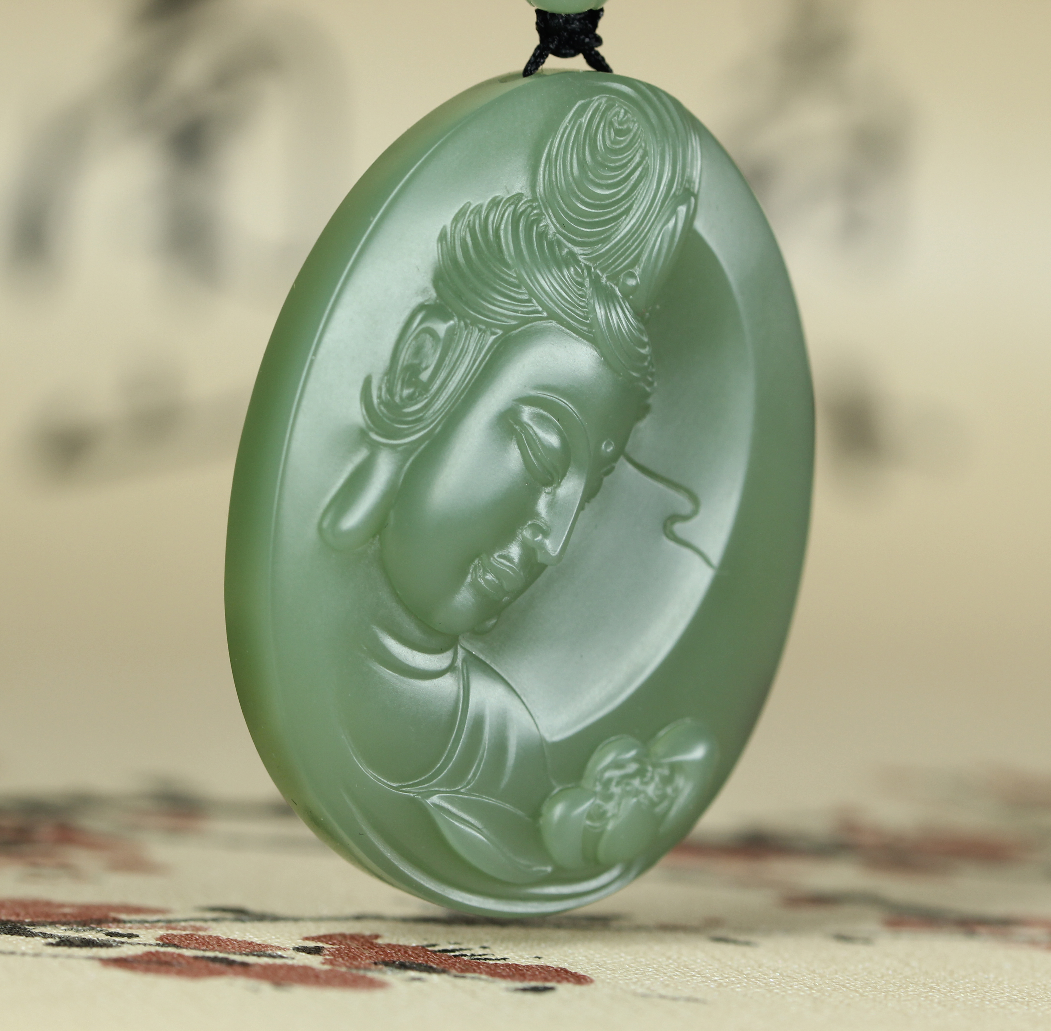 海派和田观音罗辉大师皮皮鸭蛋青碧玉莲花作品38.7g玉雕虾APP百度贴吧图片