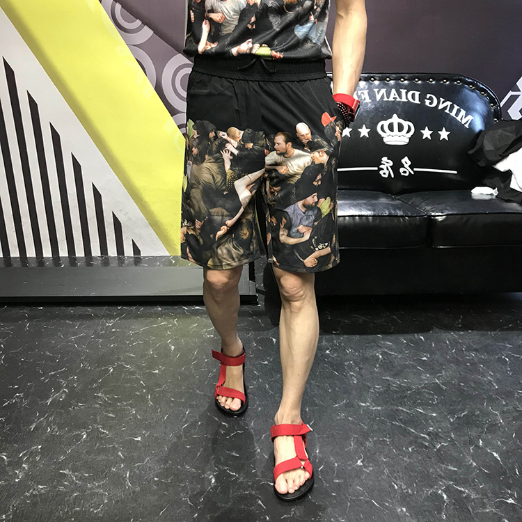 断码特价潮牌居家人物数码印花聚酯纤维时尚休闲短裤在类目 男装, 休闲裤中 - 来自Buy2taobao.com提供专业的淘宝代购服务