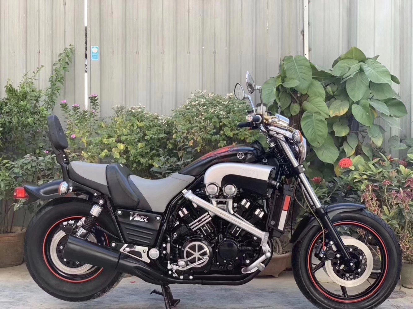 摩托车跑车 雅马哈 原装_二手原装进口雅马哈大魔鬼v max1200 美式