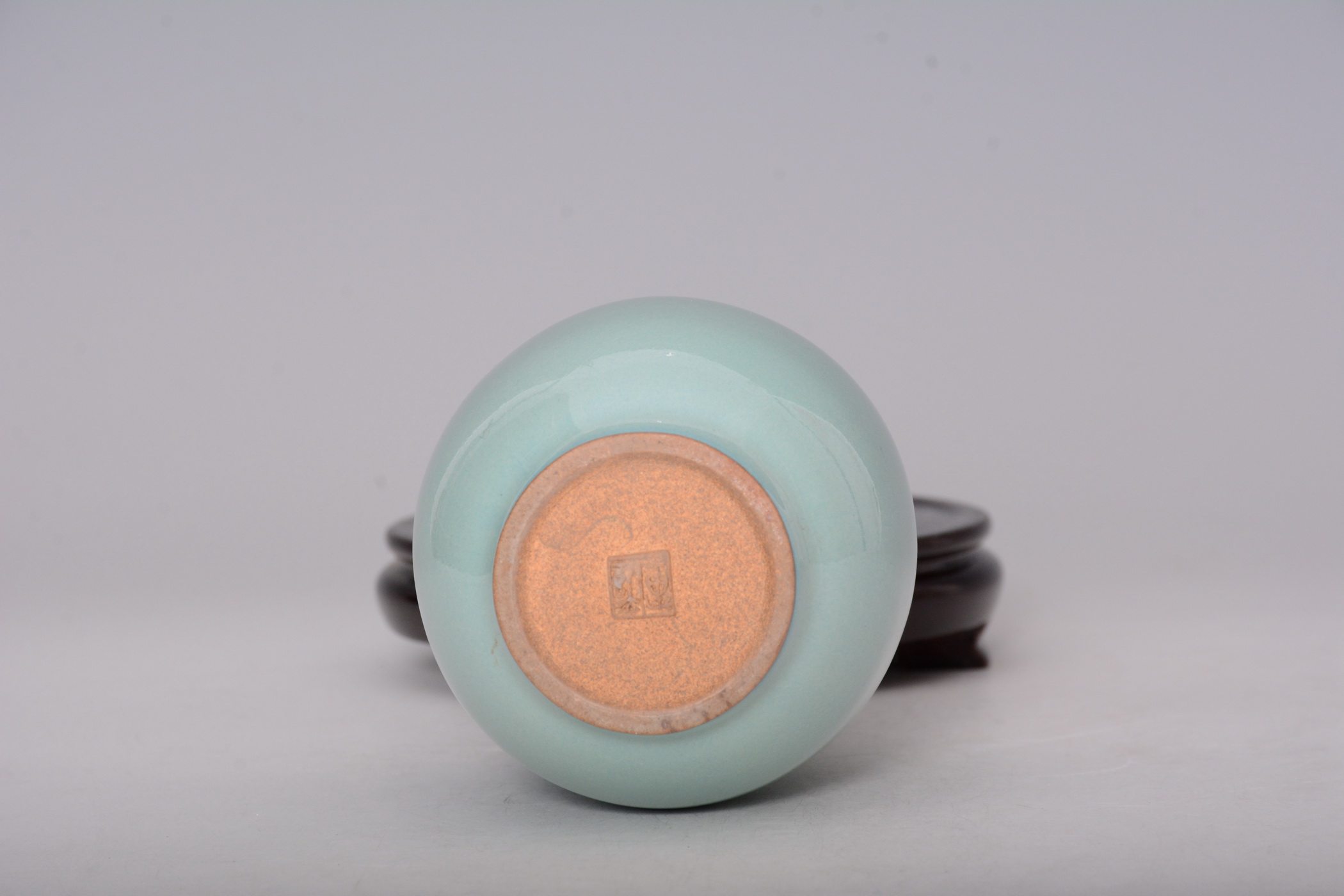 滴水观音瓶 (手拉坯) 孙军 中国陶瓷工艺大师