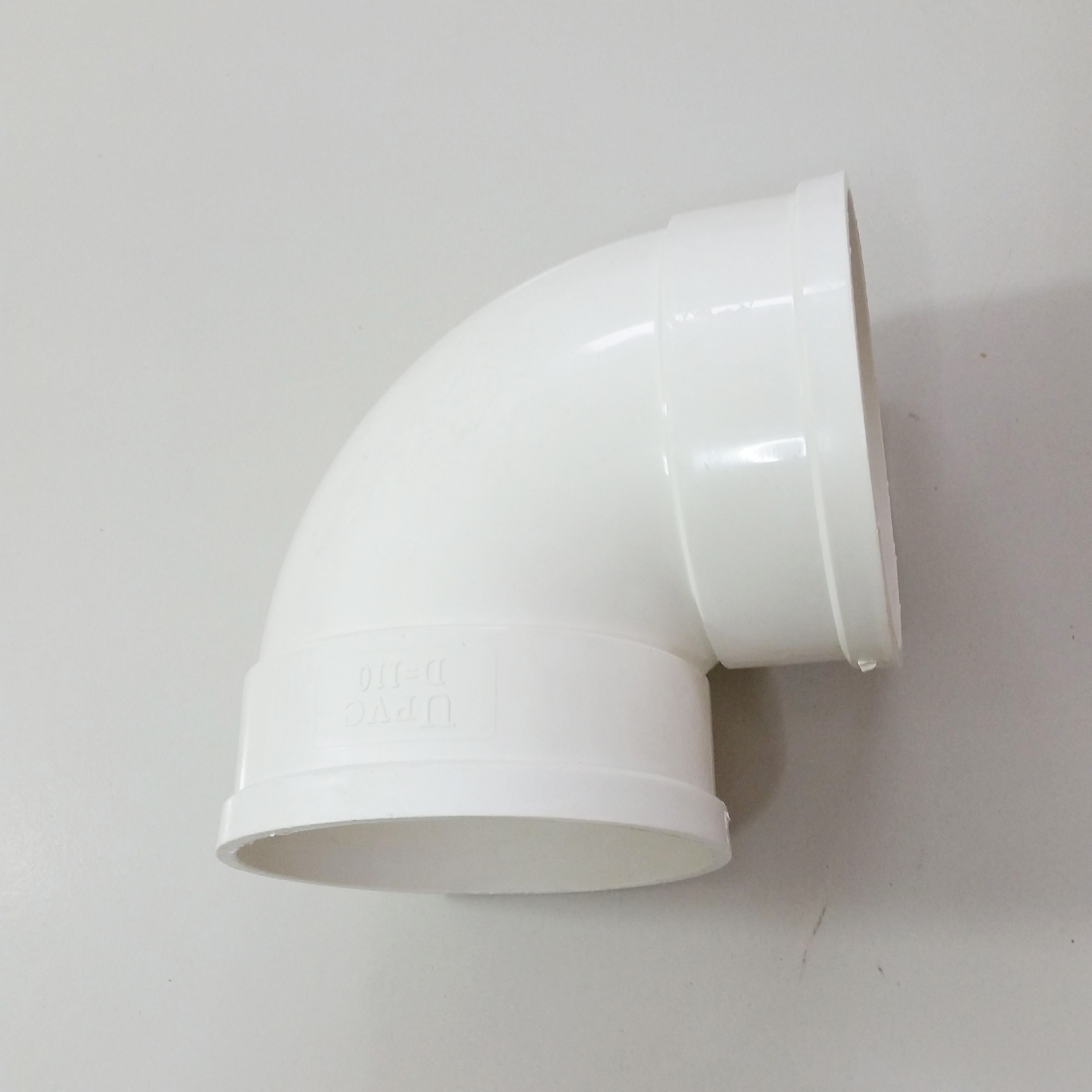 外墙雨水管pⅴc水管配件塑料水管硬管110pvc排水管90度弯头已售