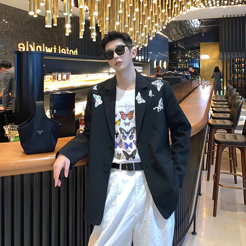 小柒家潮流男装的优惠券大全—秋季ins抖音网红款炸街西服男个性反光