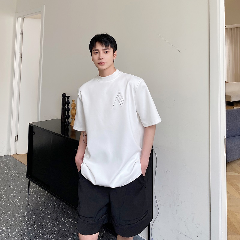 夏季极简风半高领短袖T恤男韩版刺绣