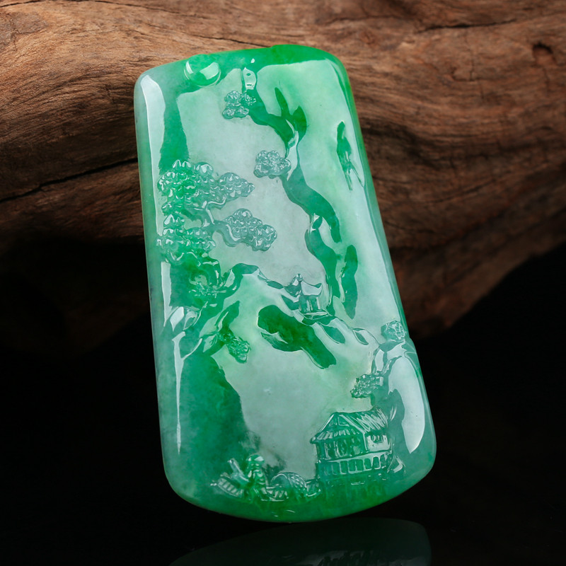 【大师精雕收藏级】老坑冰种秀色江南阳绿山水牌吊坠19.30克