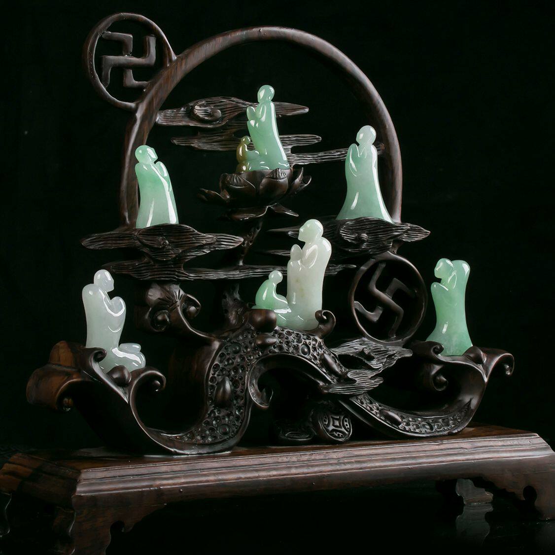 天然a货 老坑水润悟道翡翠摆件 148.66克