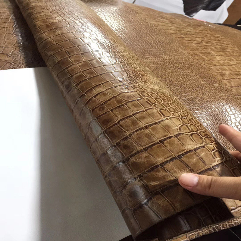 日本兵库驼色多脂油蜡鳄鱼纹1.0mm手工diy手账本头层牛皮真皮皮料