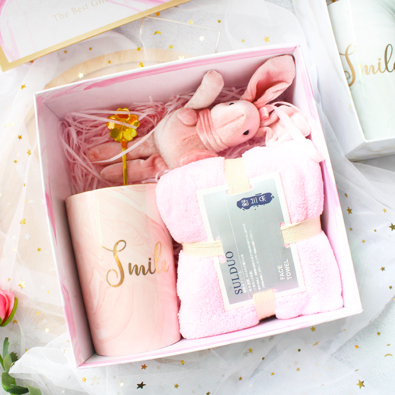 full moon Bridesmaid Groomsman wedding Hundred Days Sister group company towel Gift box Souvenir marry practical customizedin the Festive supplies/Gift , Wedding Themes/Props , Souvenir category - from Buy2taobao.com to provide professional Taobao agent buy service