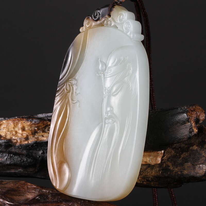 z【省级玉雕大师张国军作品】和田玉关公牌挂件81.22g