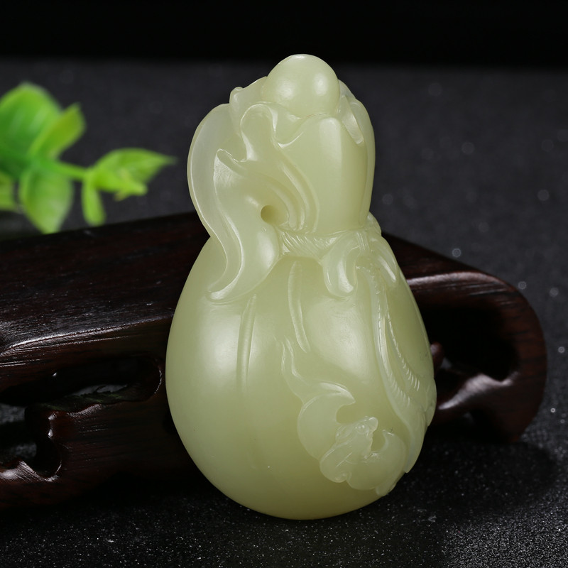 [源头好货-镇平]省玉雕大师张国军工作室出品 福袋挂件 48.80g